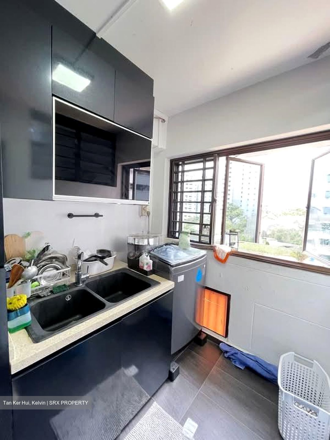 Blk 571 Hougang Street 51 (Hougang), HDB 4 Rooms #563573391